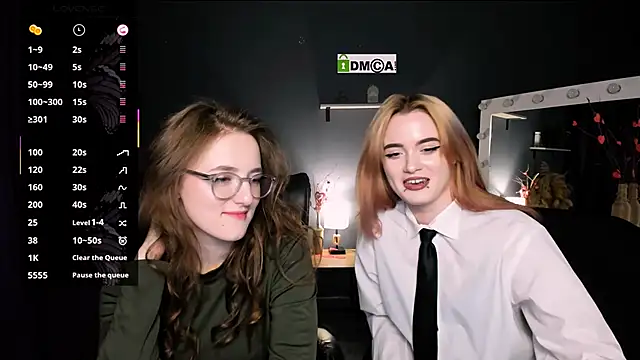 liana kisses online show from 03-22-25, 11:42