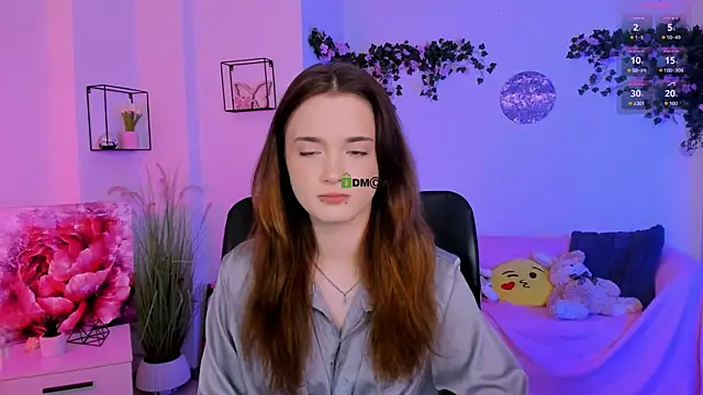 liana kisses online show from 06-30-26, 06:41