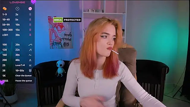 liana kisses online show from 03-18-25, 10:48