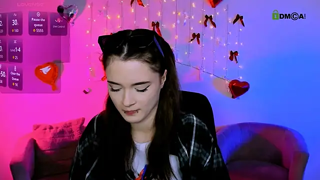 liana kisses online show from 03-24-26, 07:58