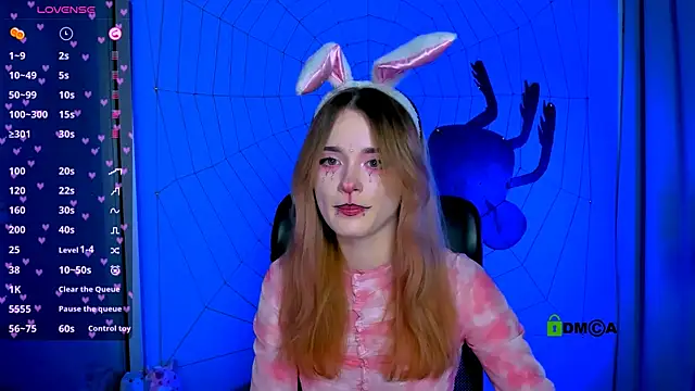 liana kisses online show from 10-21-25, 07:46