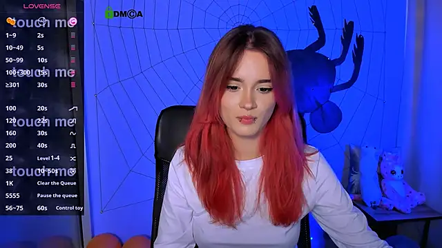 liana kisses online show from 10-28-25, 07:57