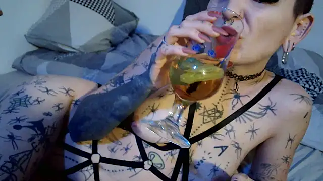 ValeryCrowley14 online show from 03-09-26, 09:46