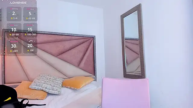 BarbaraKnox  online show from 10-07-25, 12:33