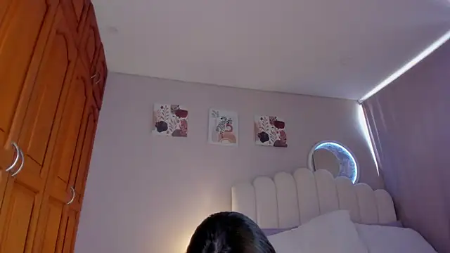 martinaaricci online show from 11-15-25, 01:59