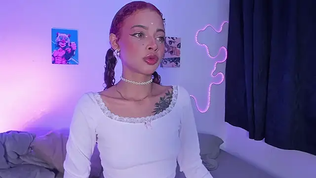 Snapshot of Kalahna chatting on 02-13-26, 03:06 Kalahna online show from 02-13-26, 03:06