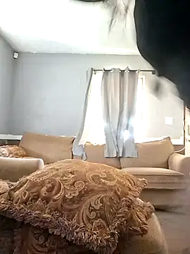 Snapshot of StaciGoodman chatting on 10-09-25, 06:19 StaciGoodman online show from 10-09-25, 06:19