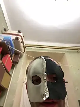 Snapshot of Ariel_Ari chatting on 02-16-25, 03:58 Ariel Ari online show from 02-16-25, 03:58