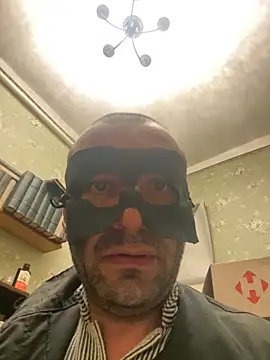 Snapshot of Ariel_Ari chatting on 10-08-25, 11:16 Ariel Ari online show from 10-08-25, 11:16