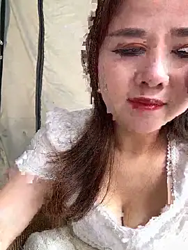 Efangfang online show from 02-20-25, 03:12