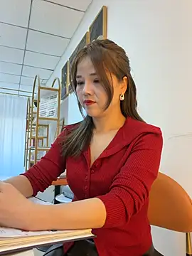 Efangfang online show from 01-14-26, 09:13