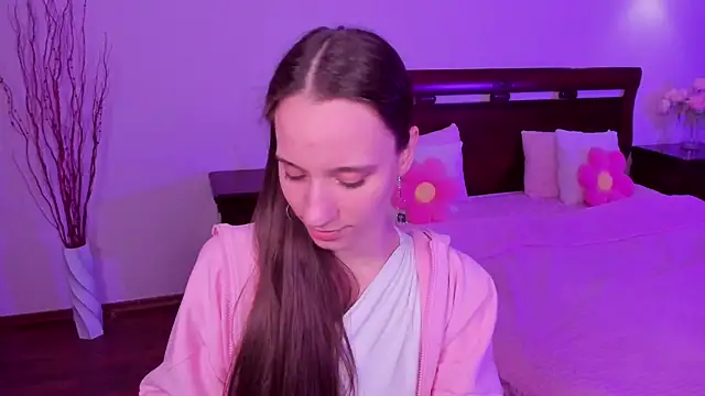 StaceySunny online show from 04-16-26, 05:36