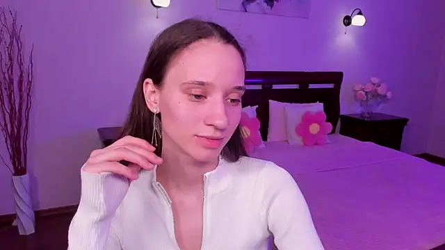 StaceySunny online show from 03-26-26, 05:33