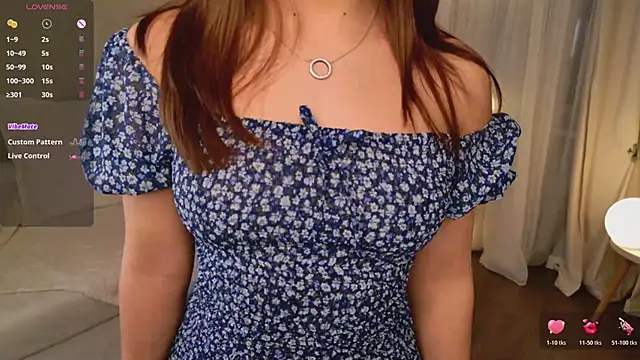 EmiliaDreams online show from 04-24-26, 06:21