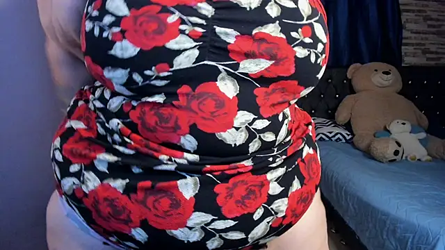 Imluna93 online show from 12-19-24, 08:13