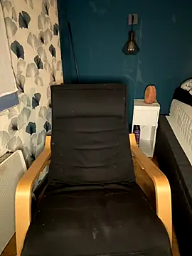 Nina blain online show from 11-14-25, 11:36