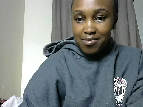 Snapshot of Swt_cul chatting on 07-13-26, 06:07 Swt cul online show from 07-13-26, 06:07