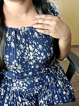 Snapshot of Adwithaa chatting on 04-22-26, 07:48 Adwithaa online show from 04-22-26, 07:48