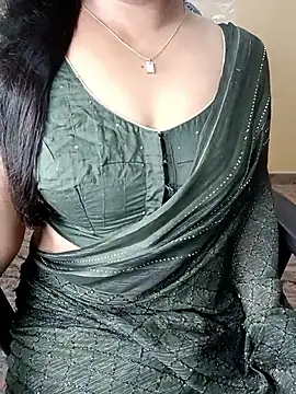 Snapshot of Adwithaa chatting on 05-11-26, 05:31 Adwithaa online show from 05-11-26, 05:31