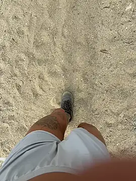 Snapshot of klownman1 chatting on 02-10-26, 10:09 klownman1 online show from 02-10-26, 10:09