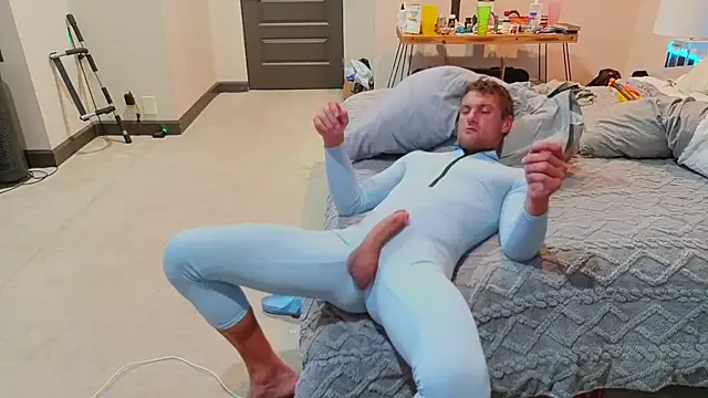 Snapshot of klownman1 chatting on 04-01-26, 08:15 klownman1 online show from 04-01-26, 08:15