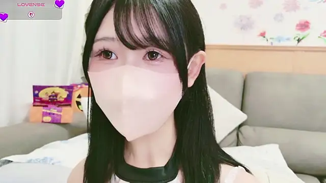 Conatsu online show from 10-23-25, 06:12