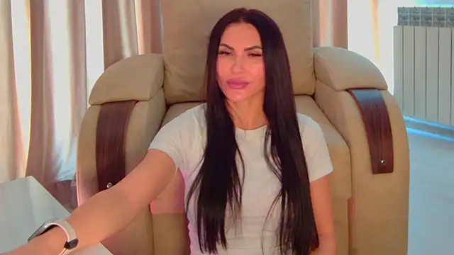 Snapshot of KimDavisBaby chatting on 02-15-26, 08:57 KimDavisBaby online show from 02-15-26, 08:57