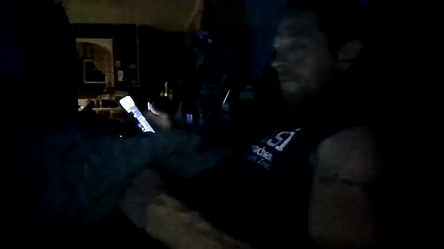 Bigloggz online show from 06-16-26, 06:46