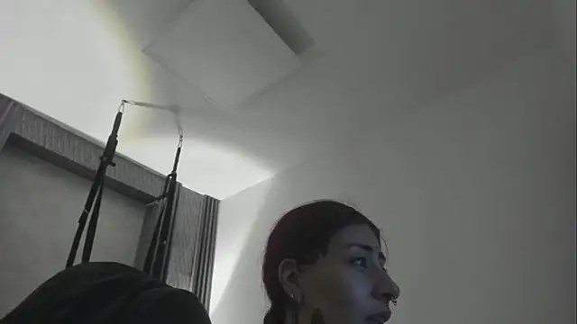 selene red  online show from 01-09-26, 01:51