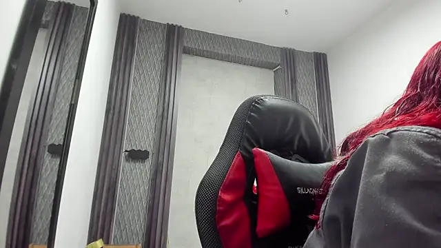 selene red  online show from 03-26-26, 01:26