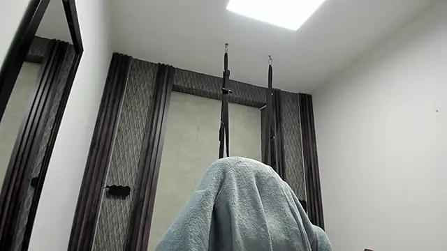 selene red  online show from 05-30-26, 02:29