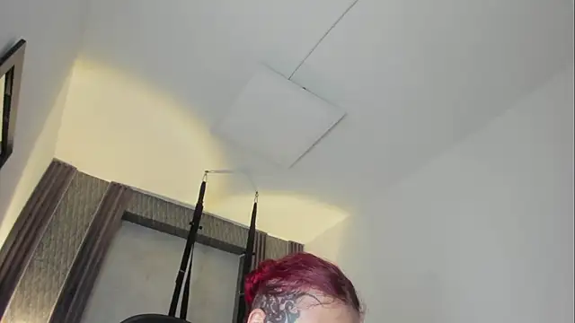 selene red  online show from 12-15-25, 03:51