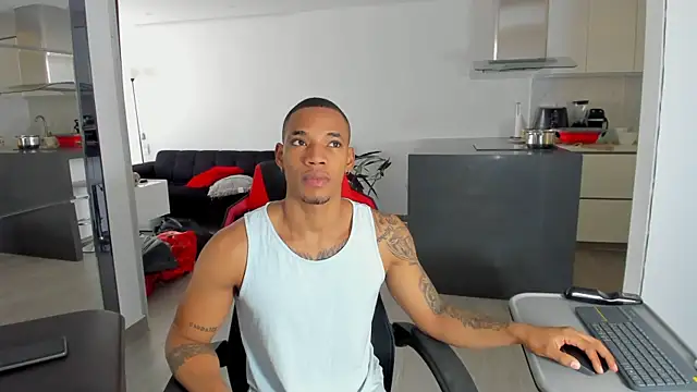 Snapshot of TROYWESLY- chatting on 02-05-26, 04:25 TROYWESLY- online show from 02-05-26, 04:25