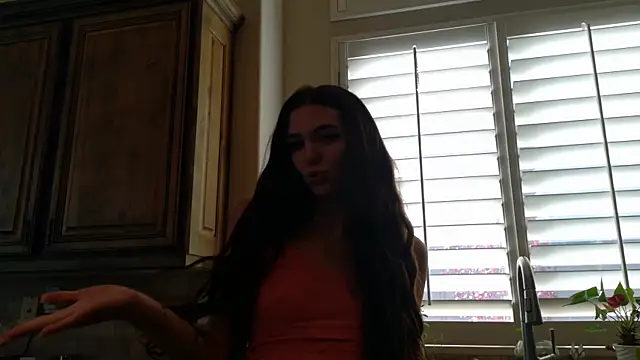 Snapshot of 18petitewhitegirl chatting on 12-06-24, 09:18 18petitewhitegirl online show from 12-06-24, 09:18