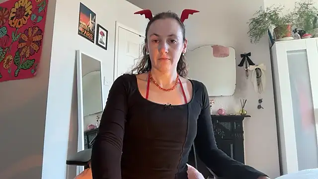 Littlelolo60 online show from 11-21-25, 12:37