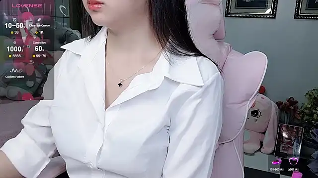 Snapshot of _Nana_20 chatting on 10-06-25, 04:52 Nana 20 online show from 10-06-25, 04:52