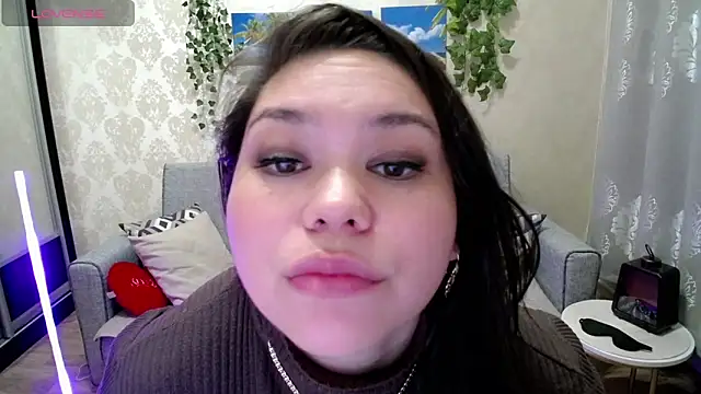 Snapshot of supersex_96 chatting on 03-21-25, 05:23 supersex 96 online show from 03-21-25, 05:23