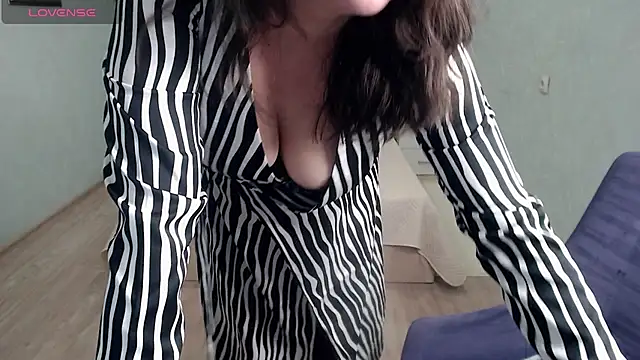 Snapshot of supersex_96 chatting on 02-23-25, 08:06 supersex 96 online show from 02-23-25, 08:06