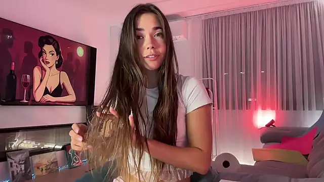 Snapshot of Mika_Miller chatting on 09-14-25, 12:00 Mika Miller online show from 09-14-25, 12:00