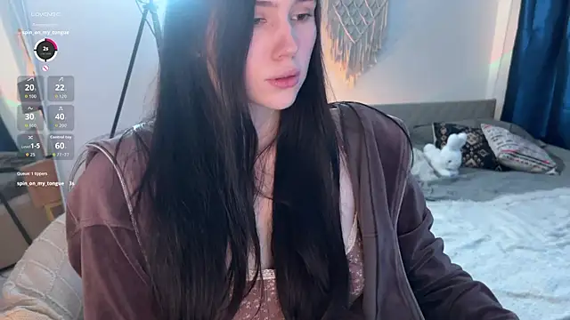 jennetdoll online show from 09-18-25, 01:14