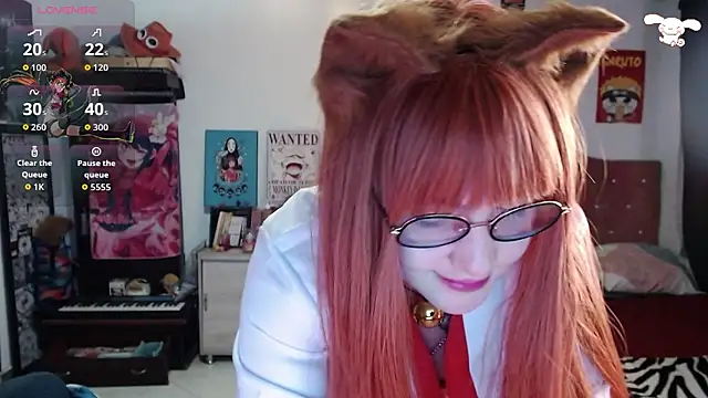 Snapshot of Avril2001 chatting on 02-03-26, 06:40 Avril2001 online show from 02-03-26, 06:40