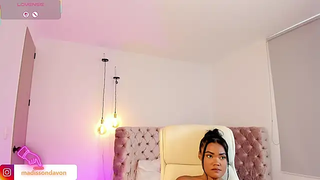 madisson davon online show from 09-10-25, 09:25