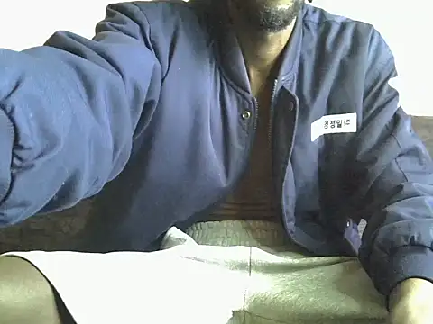 Delicious-D online show from 10-23-25, 08:46