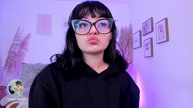 Sweet Namii online show from 09-29-25, 08:03