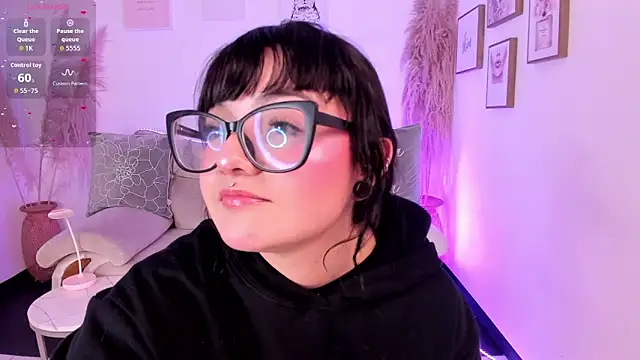 Sweet Namii online show from 09-27-25, 07:31