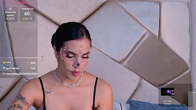 Camille Torres online show from 11-01-25, 02:55