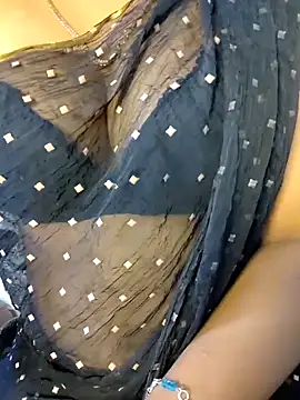 VR here 4U online show from 12-17-25, 01:38