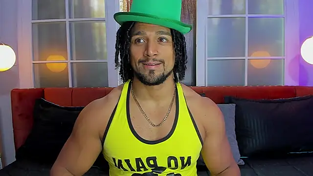 Snapshot of MikeEstevess chatting on 03-16-25, 04:20 MikeEstevess online show from 03-16-25, 04:20
