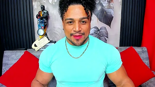 MikeEstevess online show from 12-18-25, 07:35