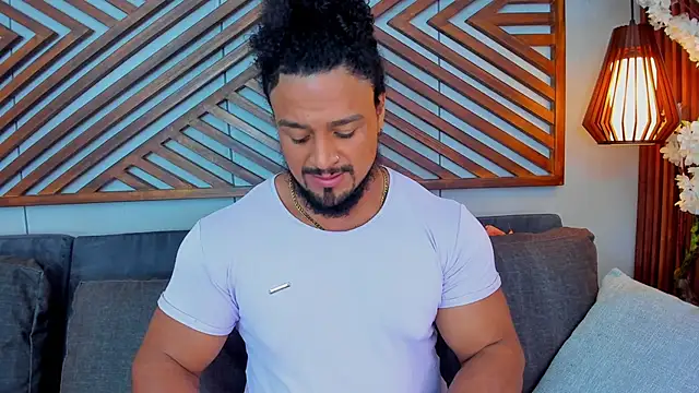MikeEstevess online show from 05-06-26, 04:16